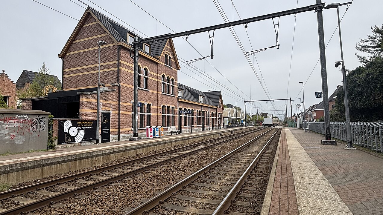 Railway station of Nijlen (B), April 13th 2026