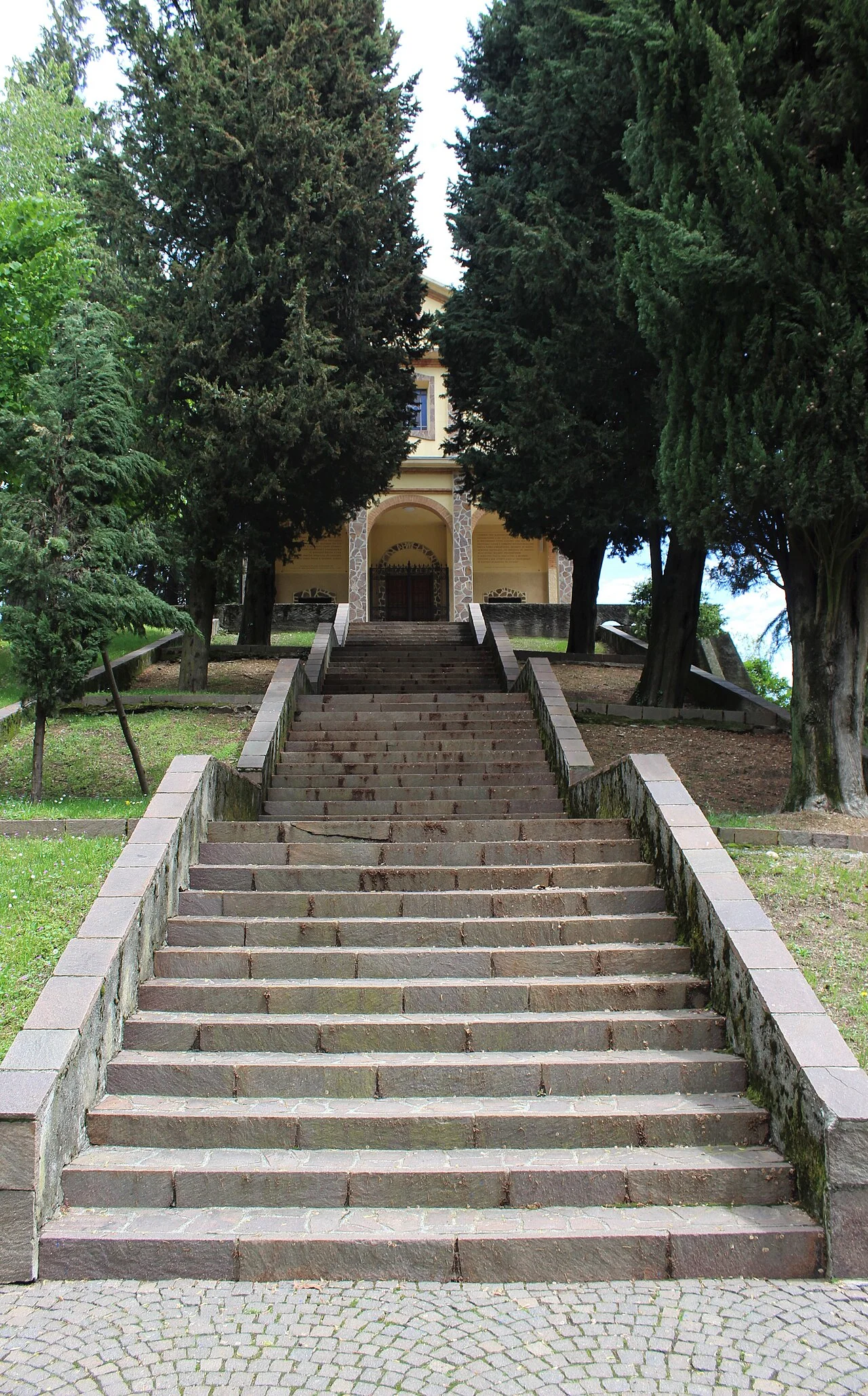 Photo of Oltrona di San Mamette