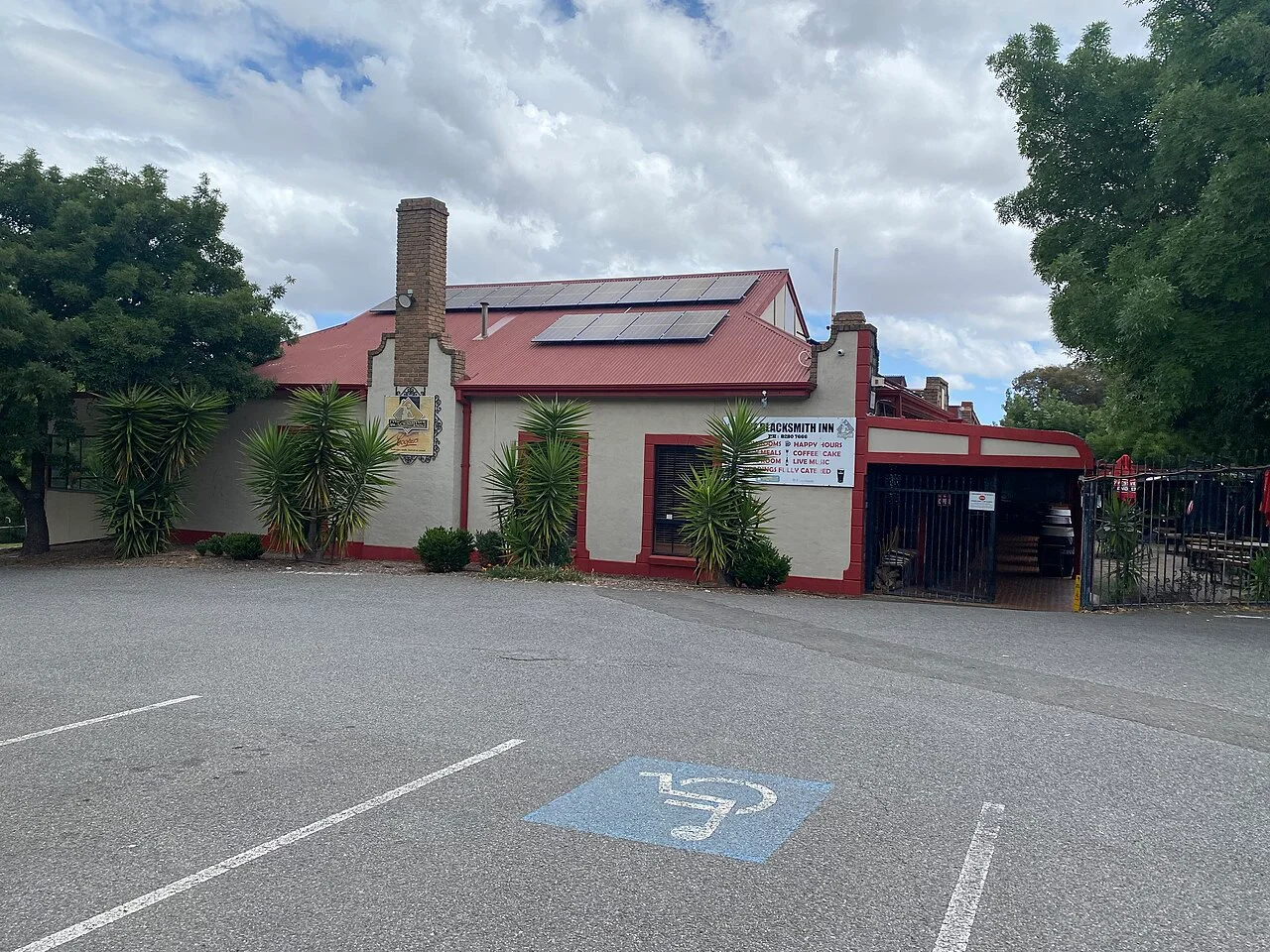 Photo of One Tree Hill