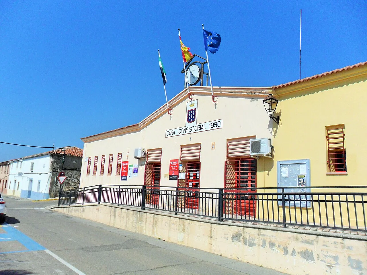 Photo of Orellana la Vieja