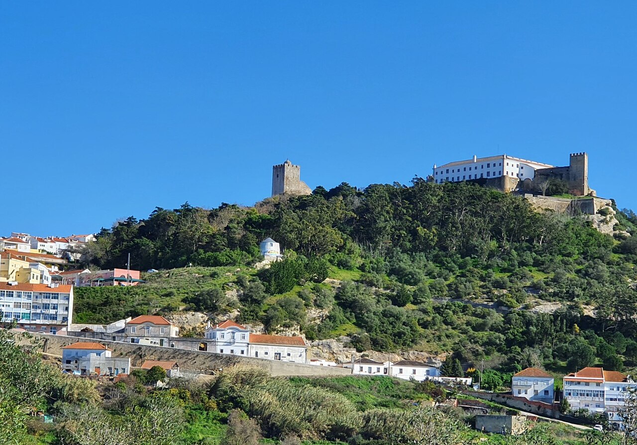 Palmela e o Castelo de Palmela, integrando a Pousada de Palmela