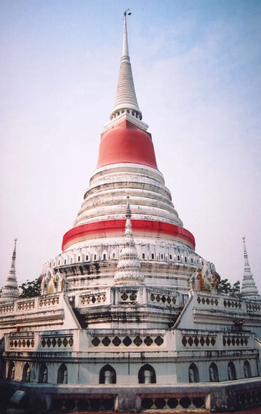 Photo of Phra Samut Chedi