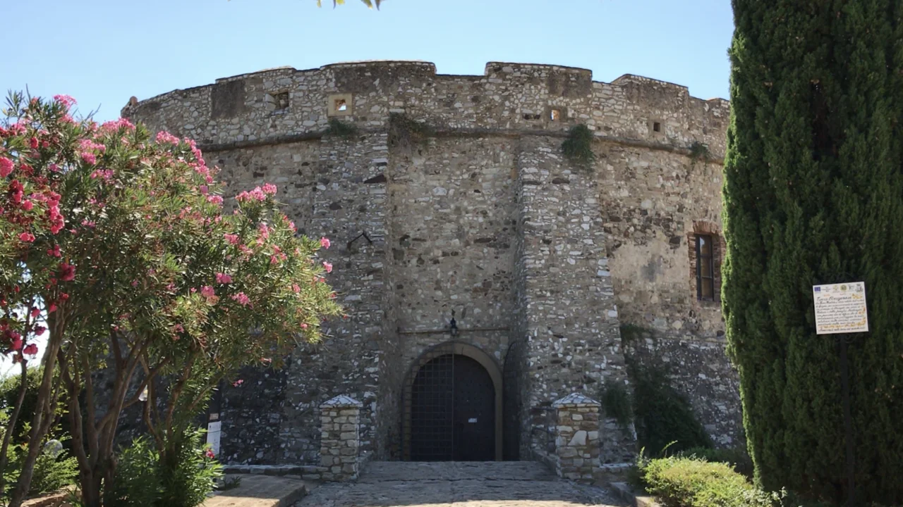 Photo of Pietradefusi