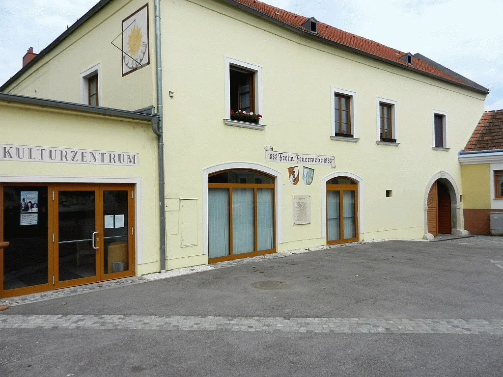 Photo of Rauchenwarth