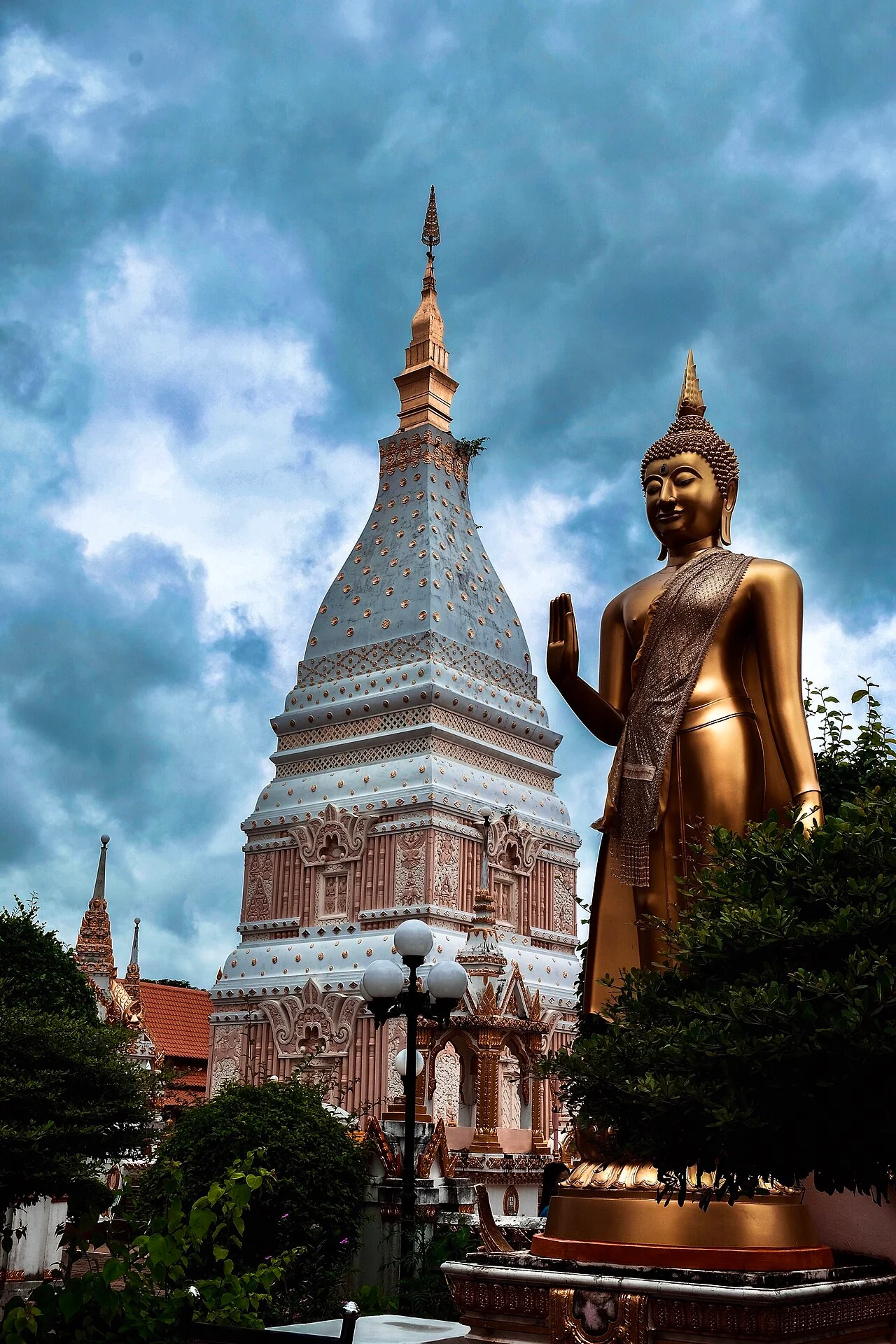 Photo of Renu Nakhon