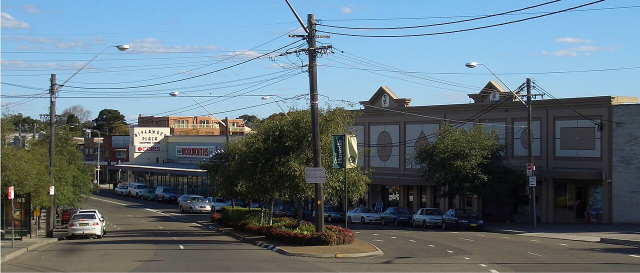 Riverwood, Sydney, Australia. I took the photo on the 19th August 2006. J Bar 06:00, 21 August 2006 (UTC)