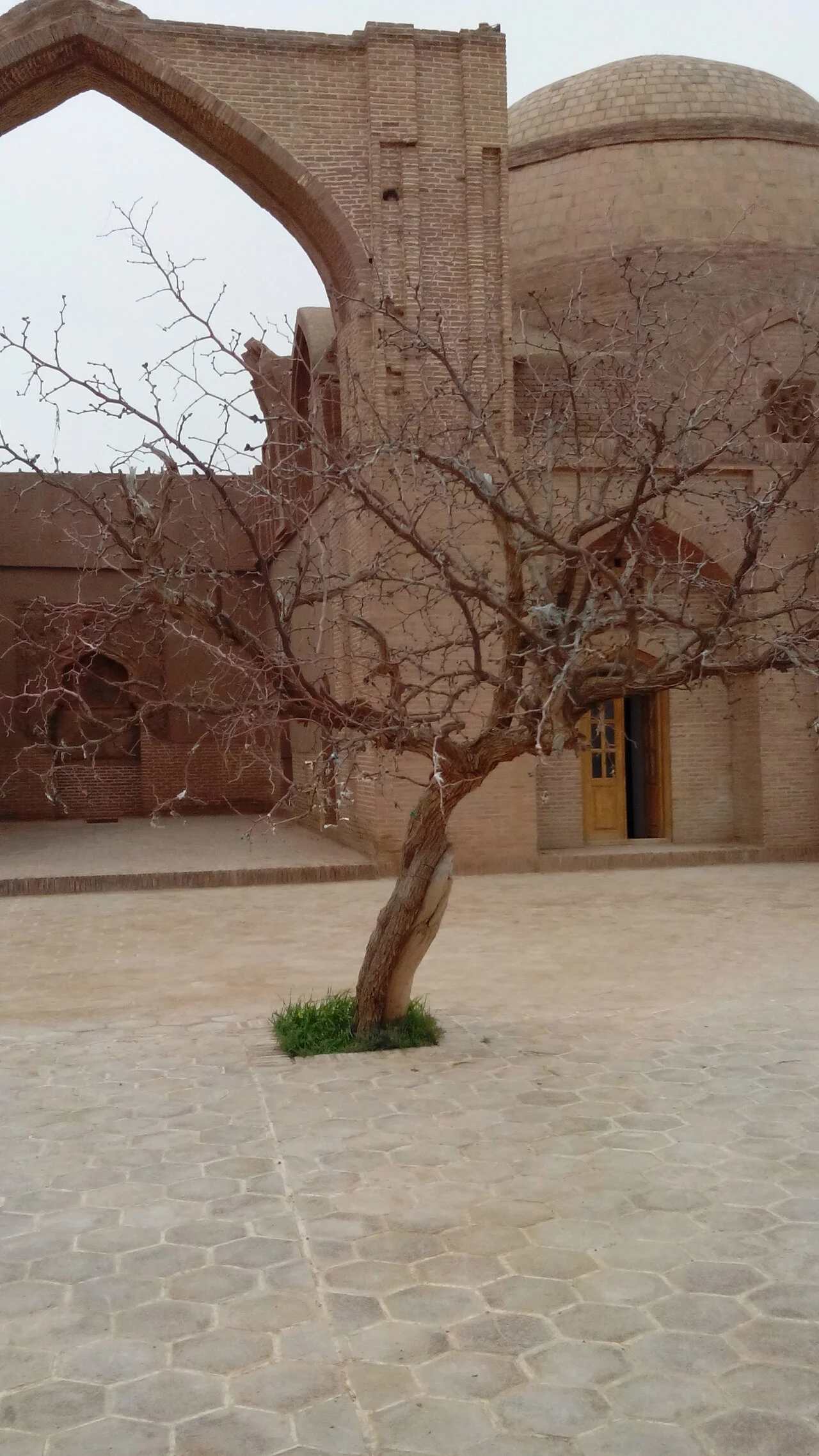 Photo of Roshtkhvār