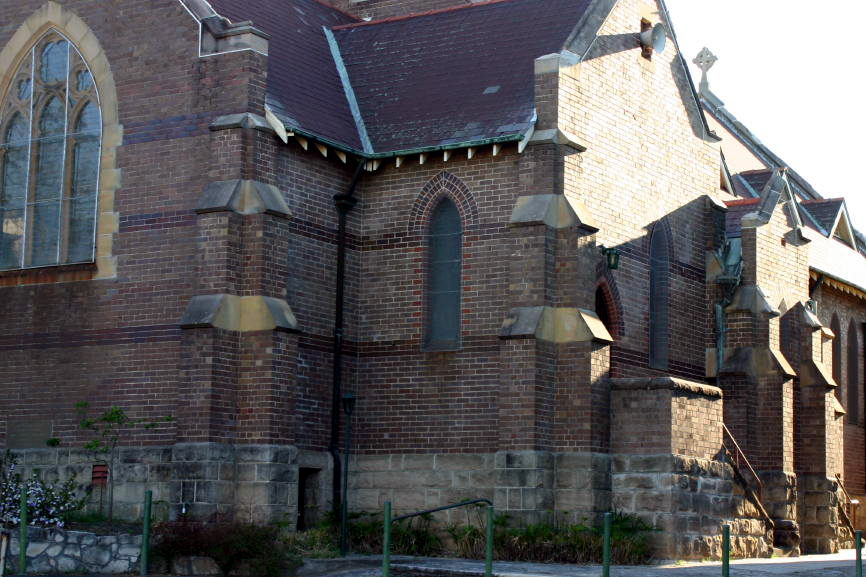 St Albans Anglican Church, 171-173 Great North Road, Five Dock, NSW, Australia.
Photograph taken by Alex Wolfson, 18/09/2005