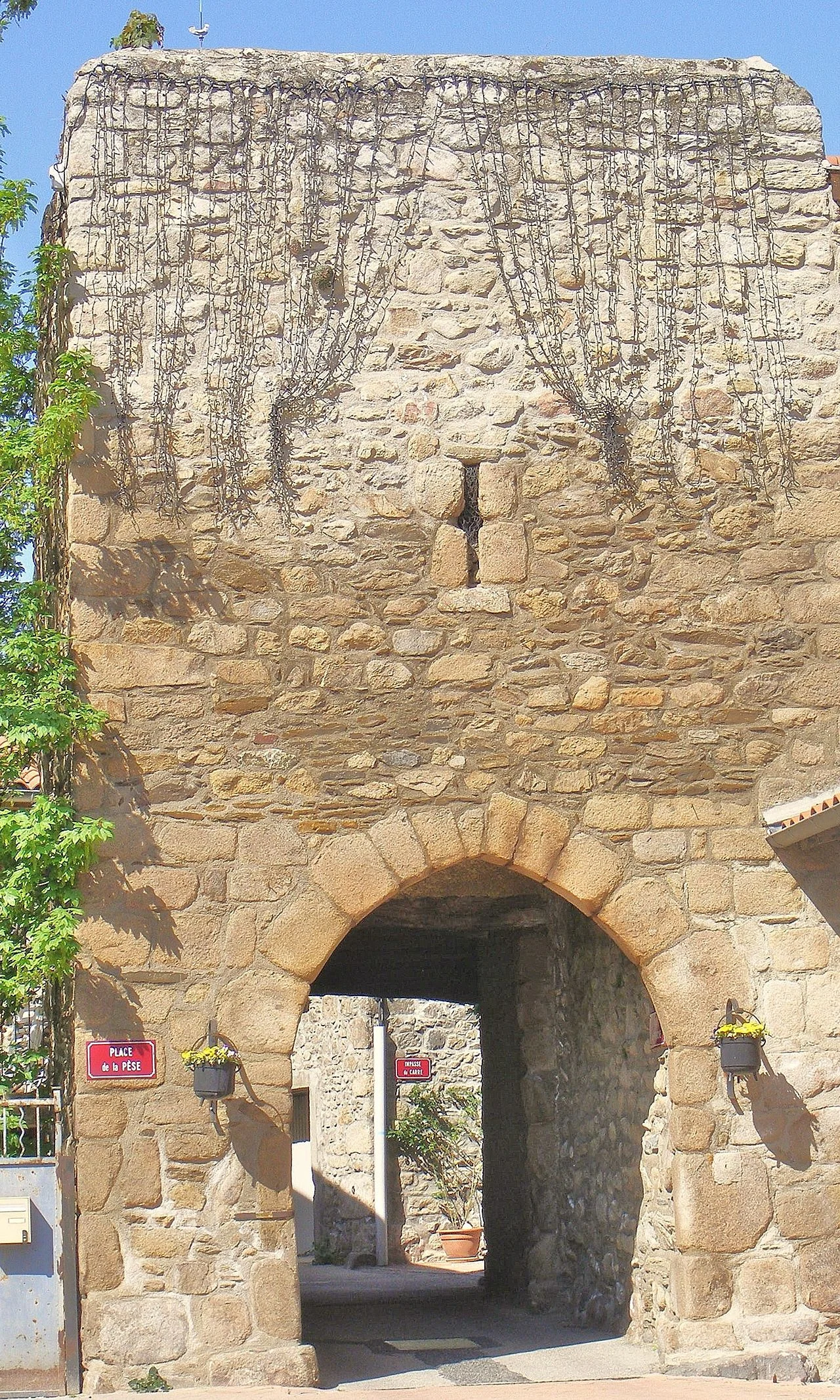 Photo of Saint-Andéol-le-Château