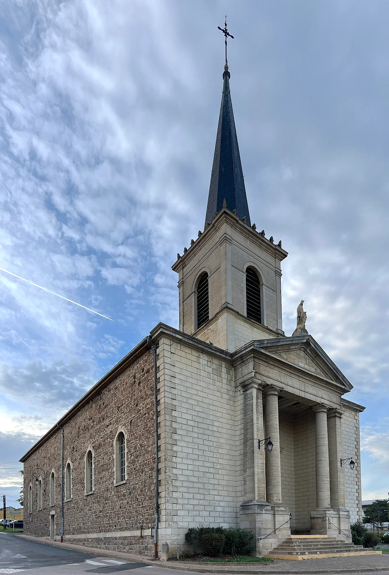 Photo of Saint-Étienne-des-Oullières