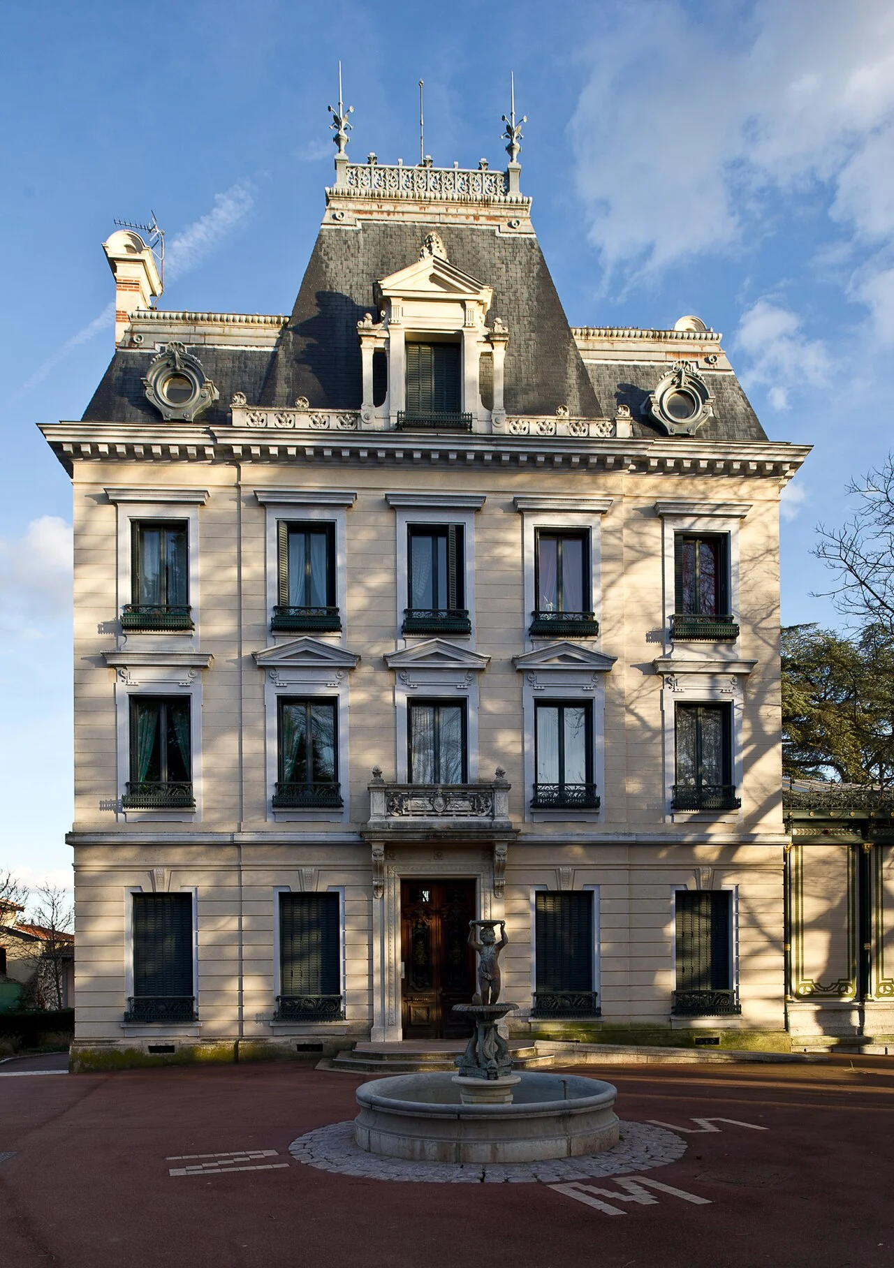 Photo of Saint-Genis-Laval