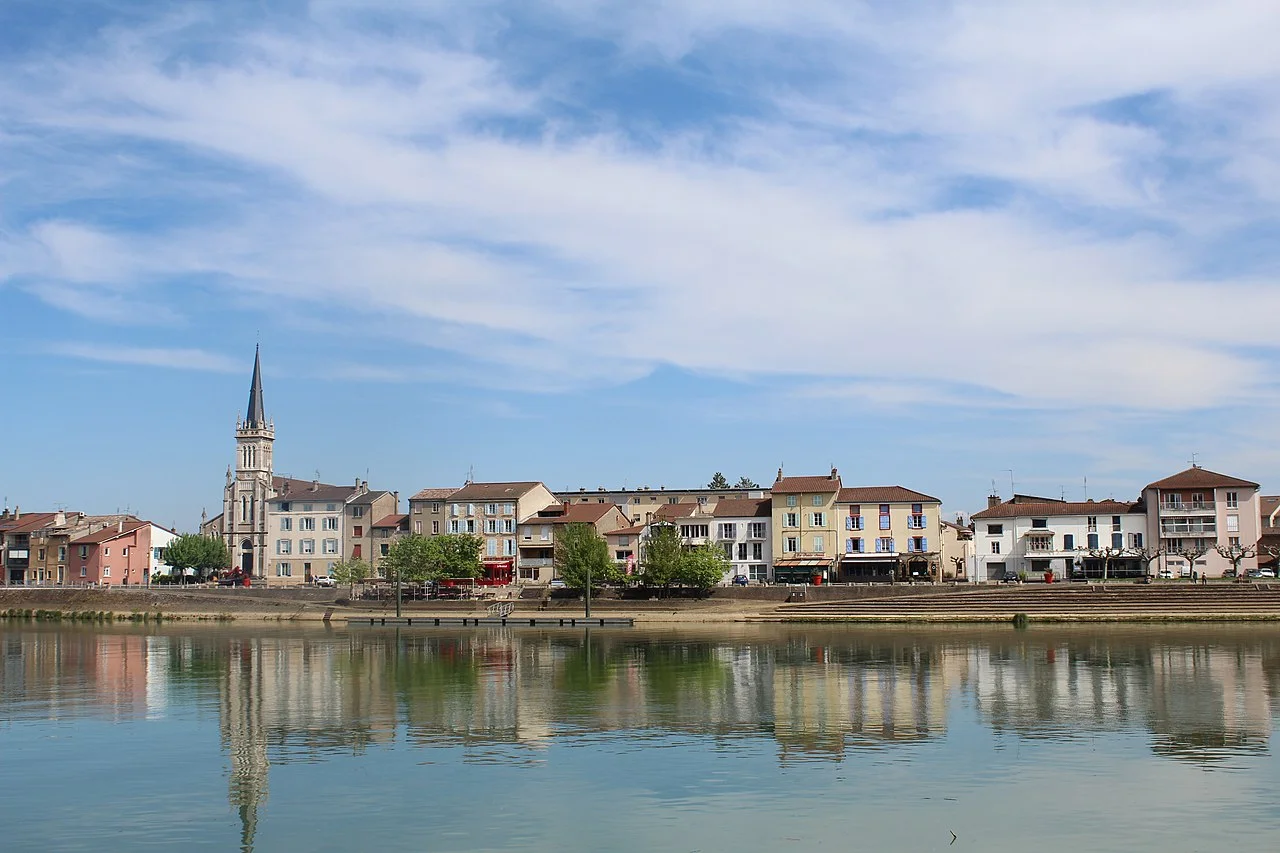 Photo of Saint-Laurent-sur-Saône
