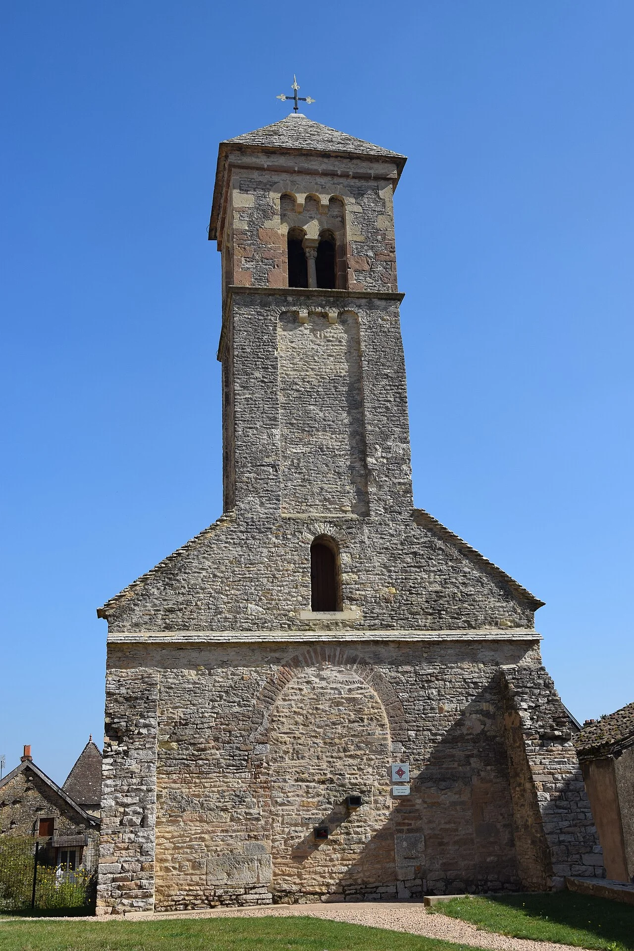 Photo of Saint-Martin-Belle-Roche