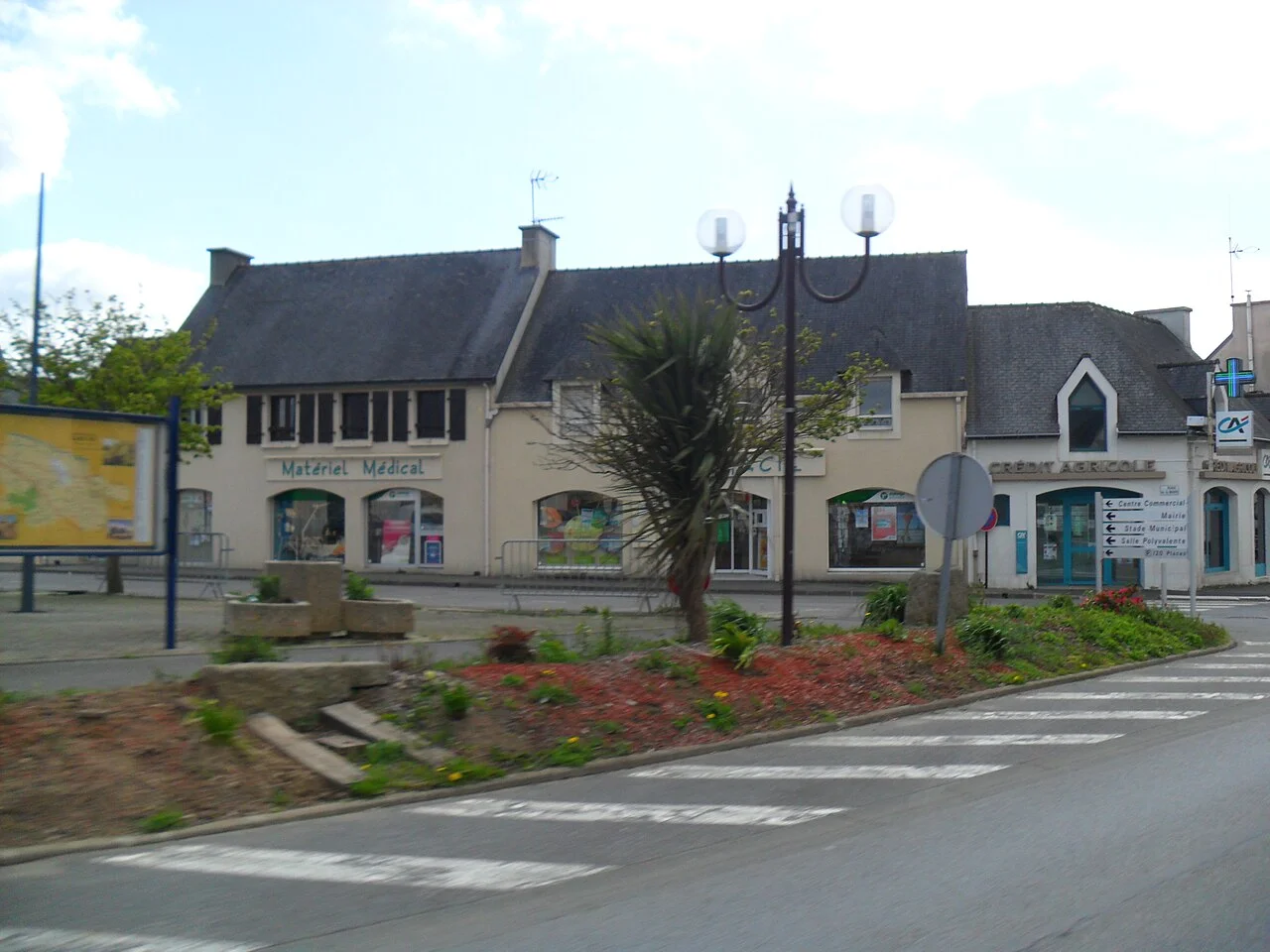Photo of Saint-Yvi