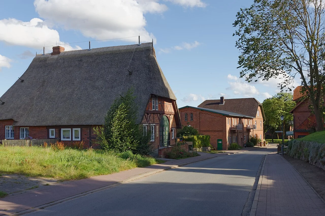 Photo of Sandesneben