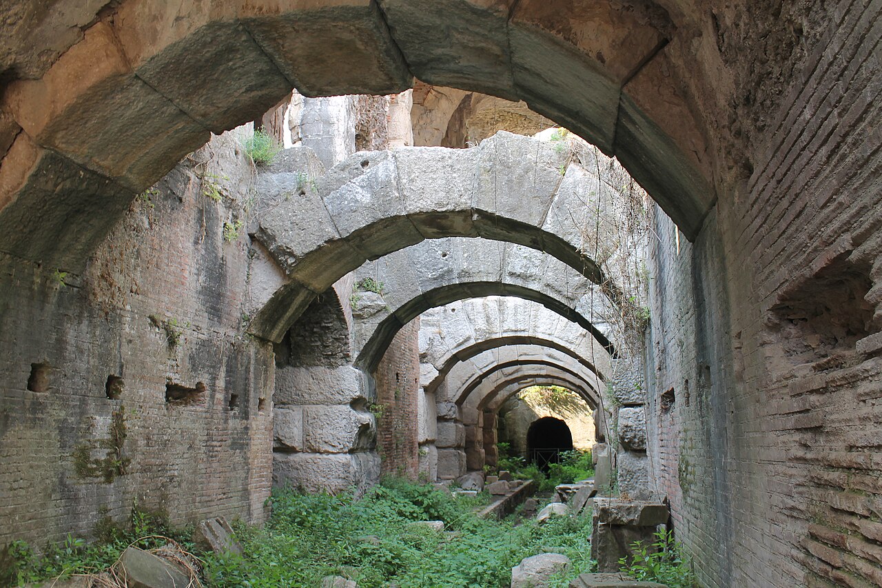 Anfiteatro Campano, sotterranei