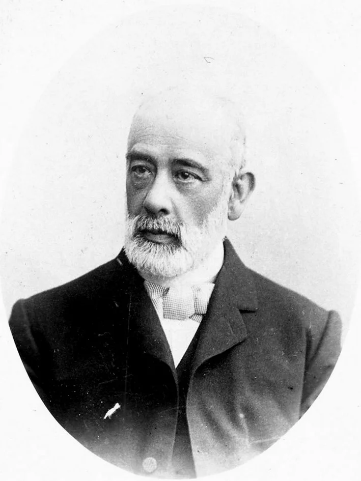 Photo of Santiago Pérez