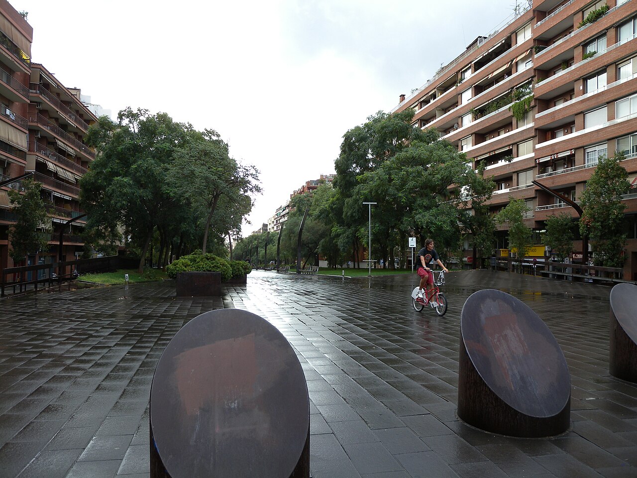 Rambla de Brasil, seen from Av. de Madrid, Barcelona