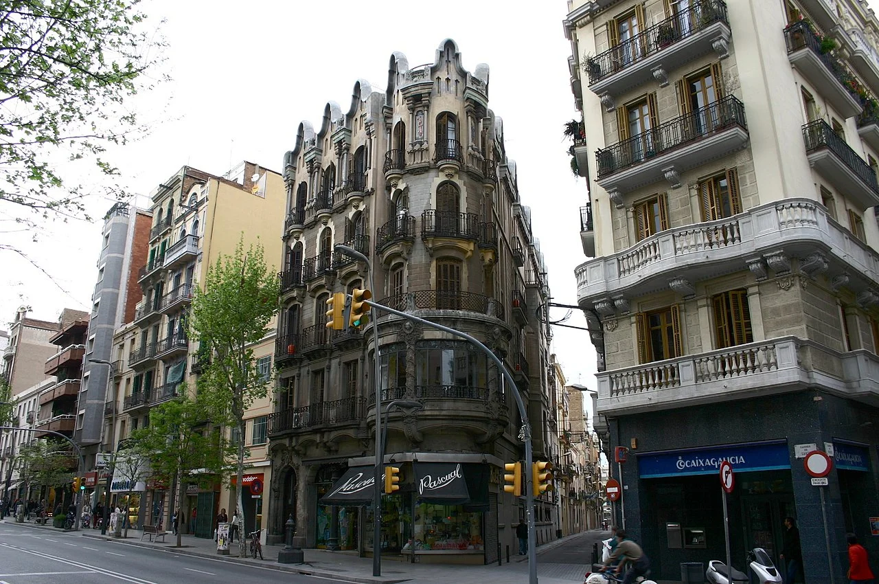 Photo of Sants