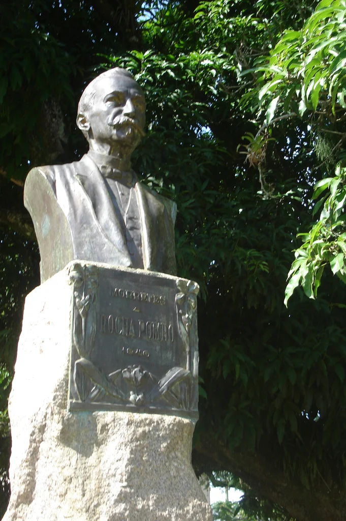 Photo of Sanza Pombo