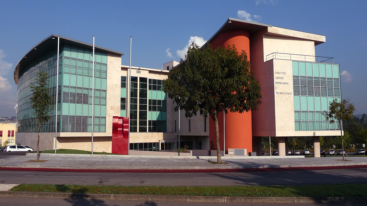 Centro Empresarial e Tecnológico de São João da Madeira
