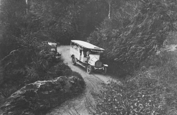 A bus of the Government Car Service at the Sibolga - Balige busroute