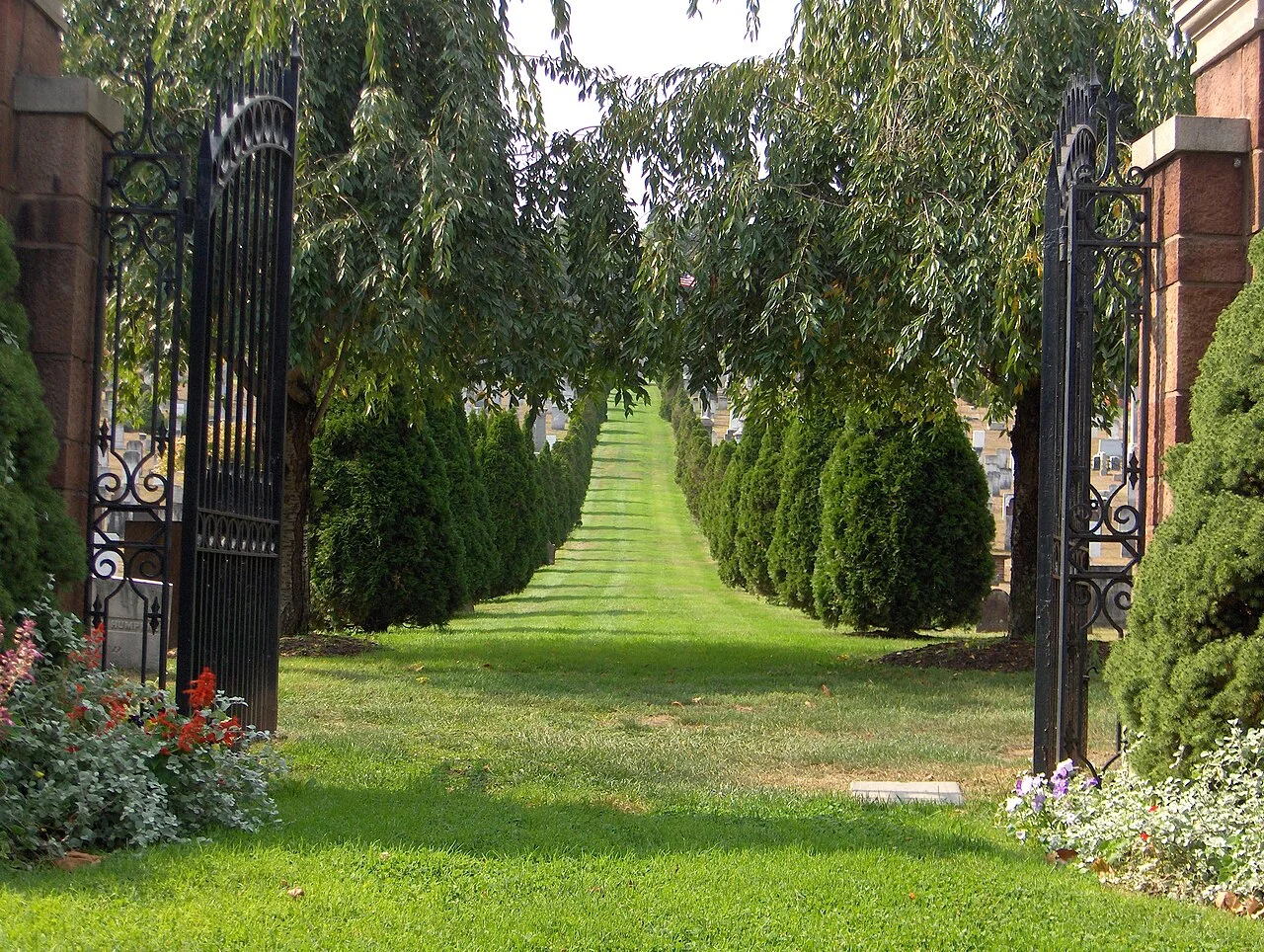 Photo of Simsbury Center