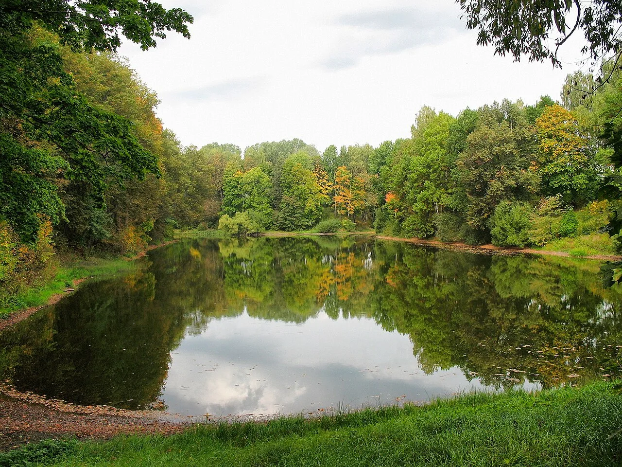 Photo of Spasskoye-Lutovinovo