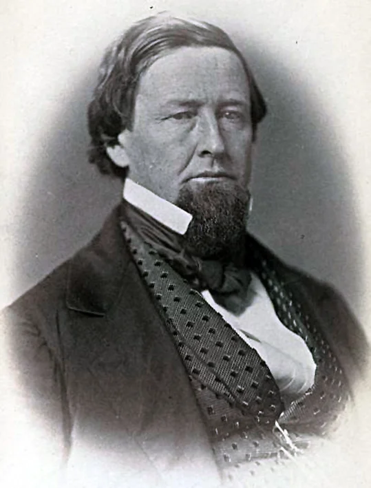 Photo of Sumner