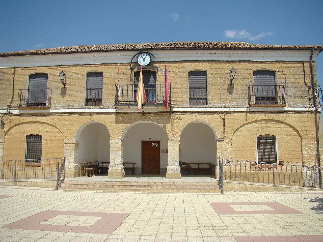 Photo of Tamariz de Campos