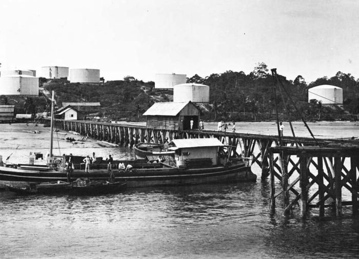 Pier and oiltanks of the BPM at Pulau Tarakan