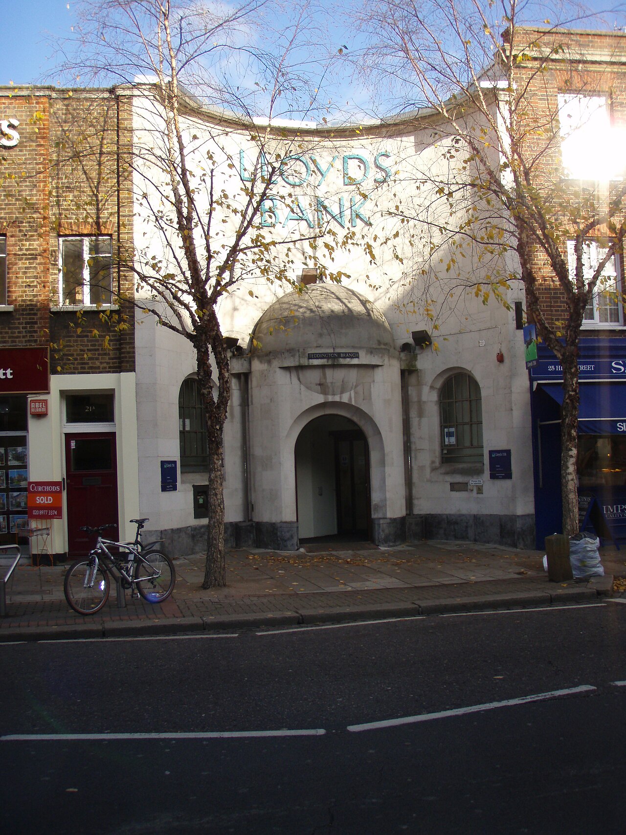 Photo of Teddington's Lloyds Bank