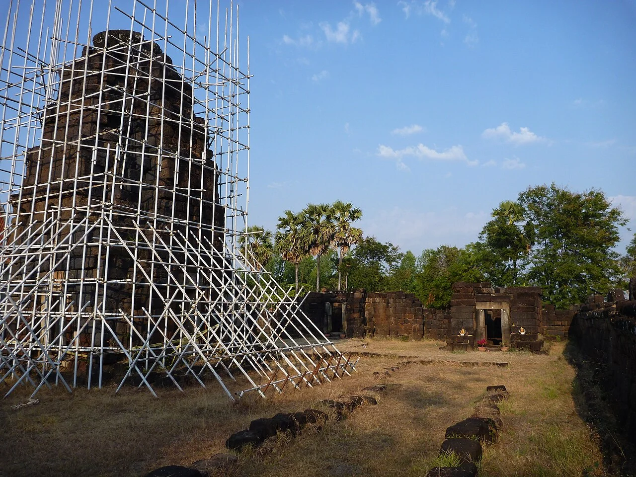 Photo of Thawat Buri