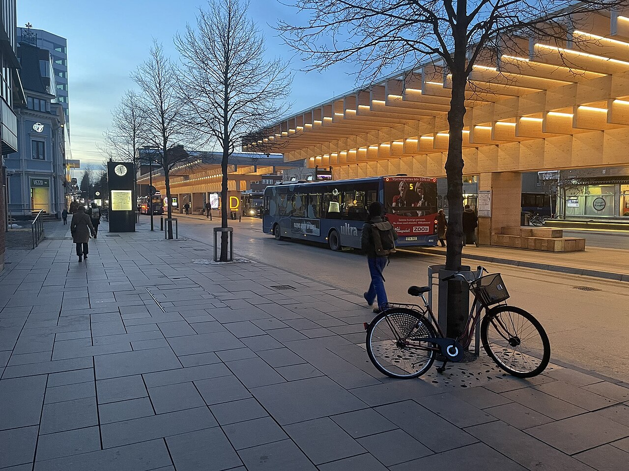 The central bus stop Vasaplan in Umeå.