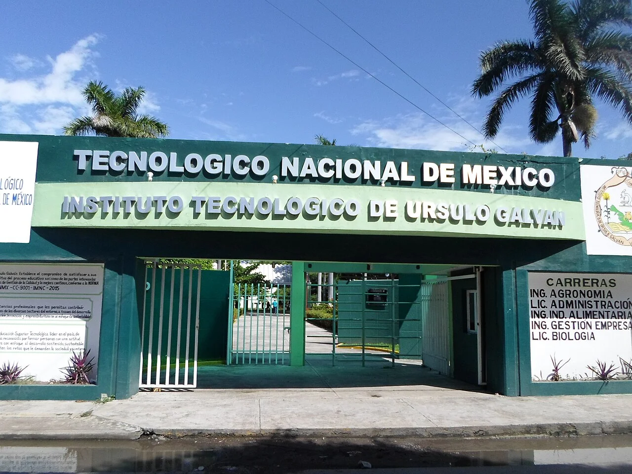 Photo of Úrsulo Galván