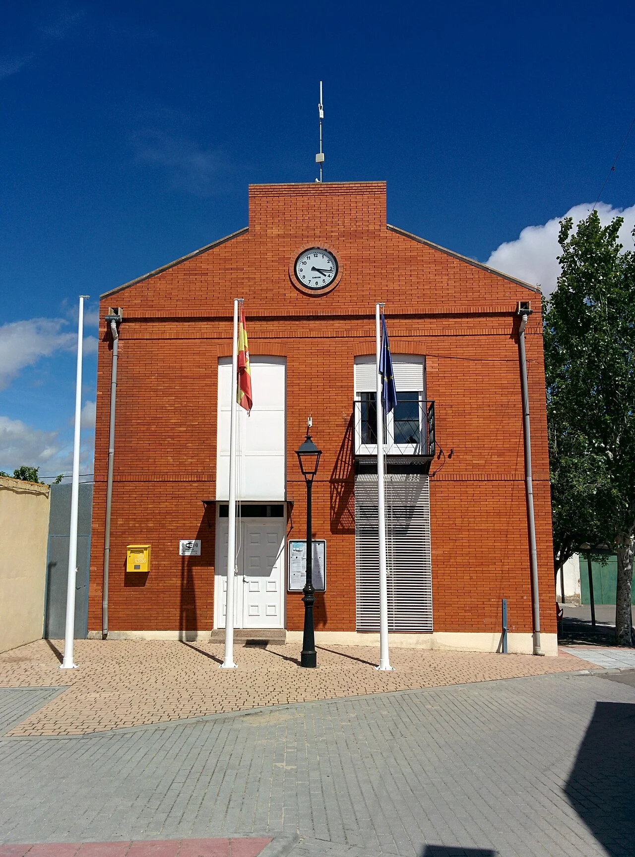 Photo of Velascálvaro