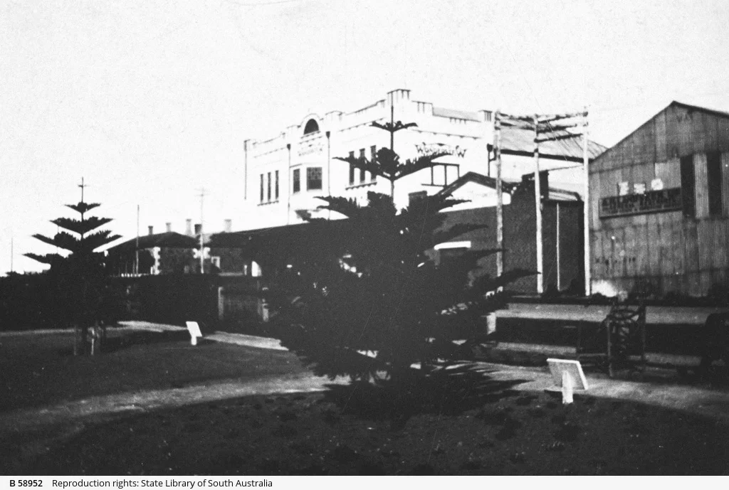 Photo of Victor Harbor