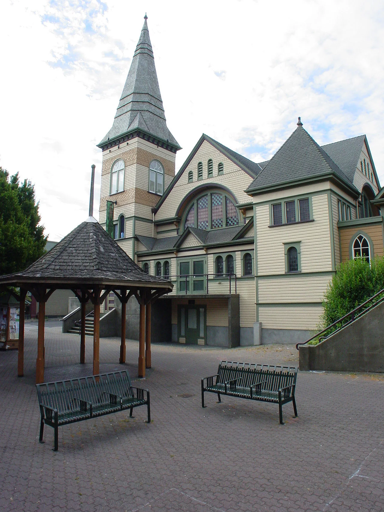 Photo of Victoria West