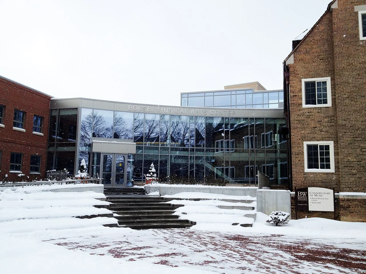 Photo of Wallace Heights