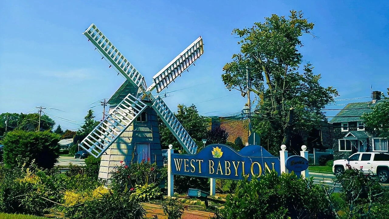 Photo of West Babylon