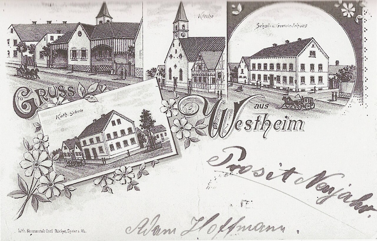 Postkarte mit Ansichten aus Westheim aus dem Jahr 1898 oder 1899. Foto oben links: Brückenwaage (ganz links falsche Darstellung des Schul- und Gemeindehauses); oben Mitte: Kirche; oben rechts: Schul- und Gemeindehaus; unten: katholische Schule