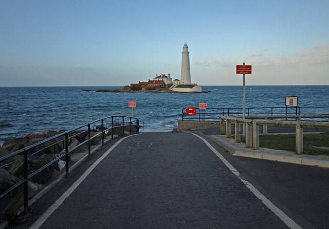 St. Mary's Island Road leading to the tidal causeway.