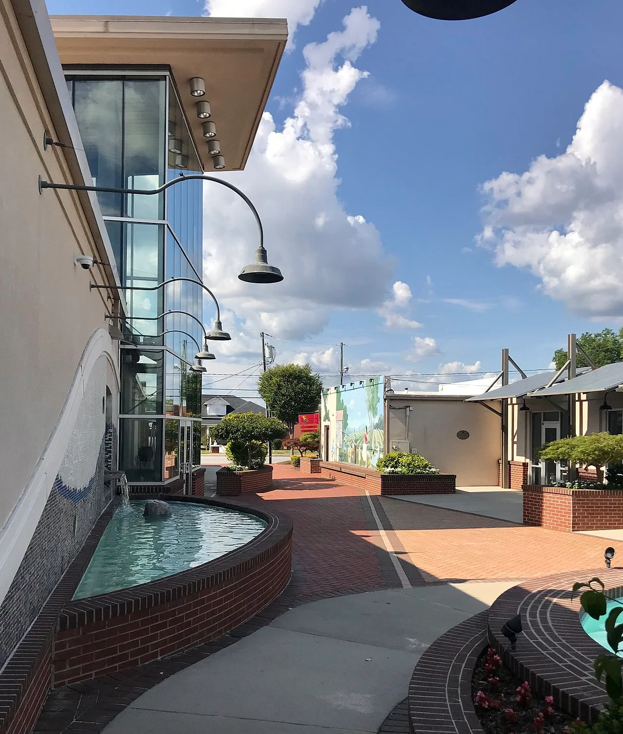 Photo of Yadkinville