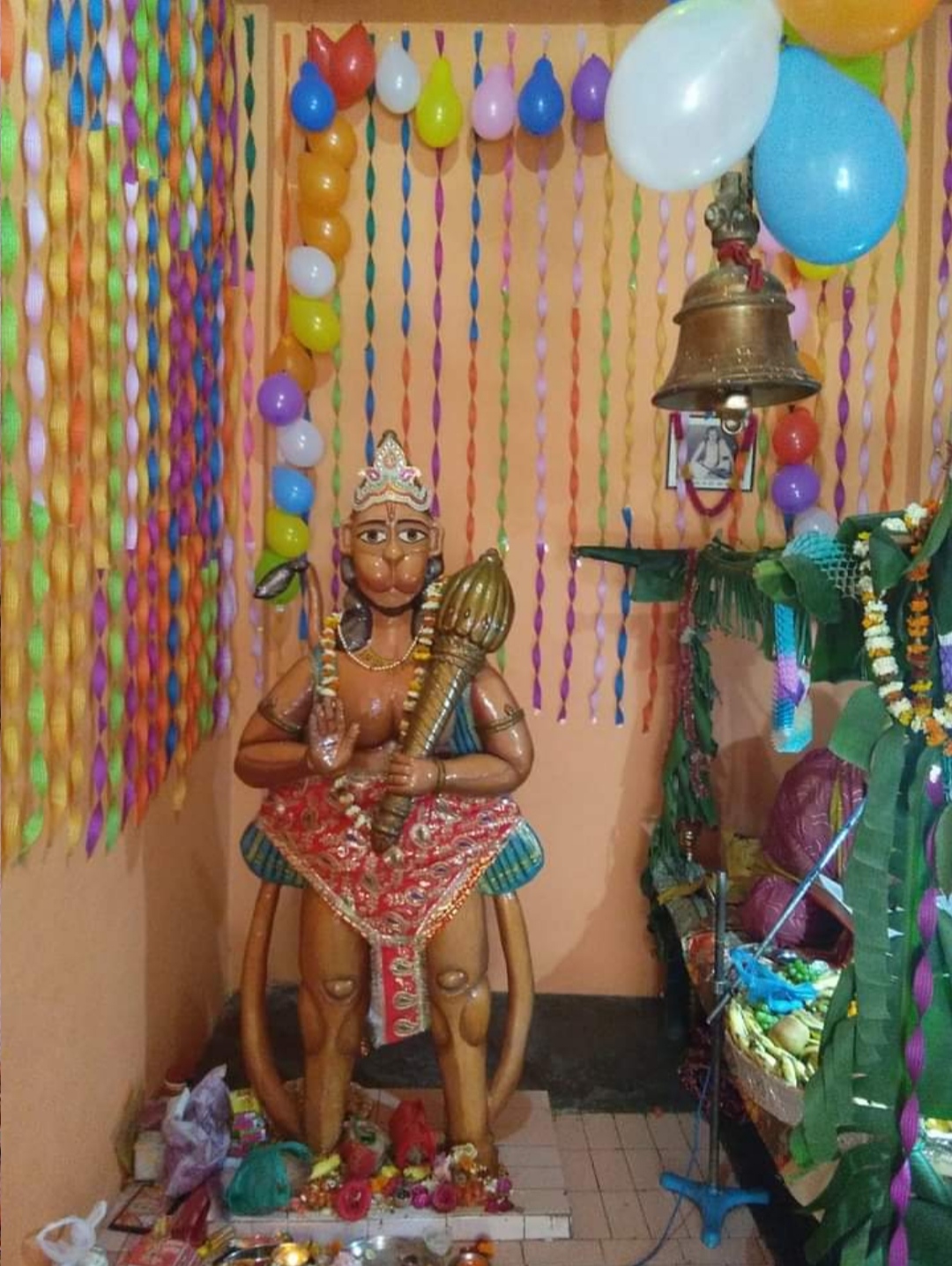 Thakurdwara Shri Sankat Mochan Hanuman Mandir is located in the Aurangabad Village of Yamuna Nagar District of Haryana State. It was Founded by Mahant Sugan Das in 1960s. In this temple a Beautiful  7.0 feet Statue of Hanuman ji maharaj is Existed. This is Very Prominent Temple of Local Area. Current conditions this temple is under the charge of Bairagi Mahants of Ramanandi Sampradaya.