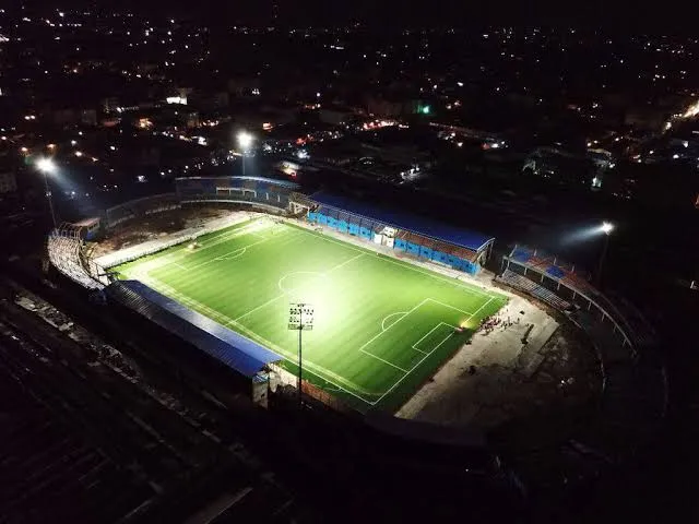 This shows a stadium in Aba, Nigeria