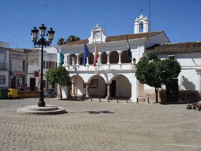 Plaza de España y Ayuntamiento