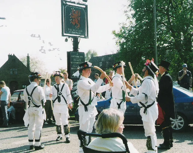 Adderbury Day of Dance, Red Lion Pub, Adderbury, Oxfordshire
