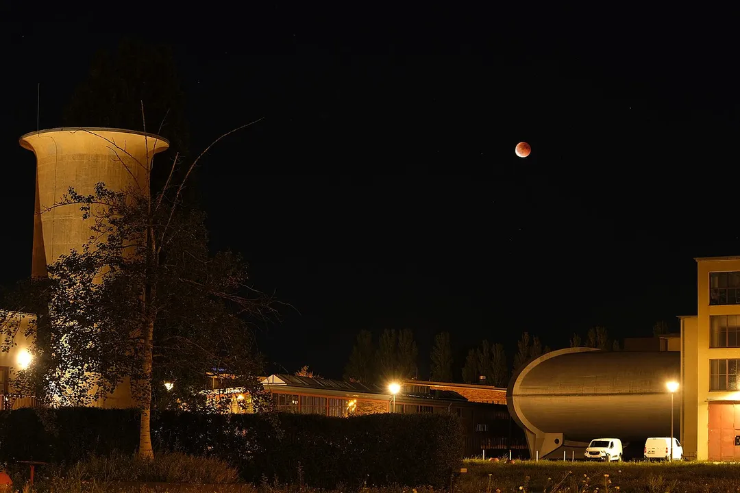 Lunar Eclipse in Berlin-Adlershof, 2025-09-07