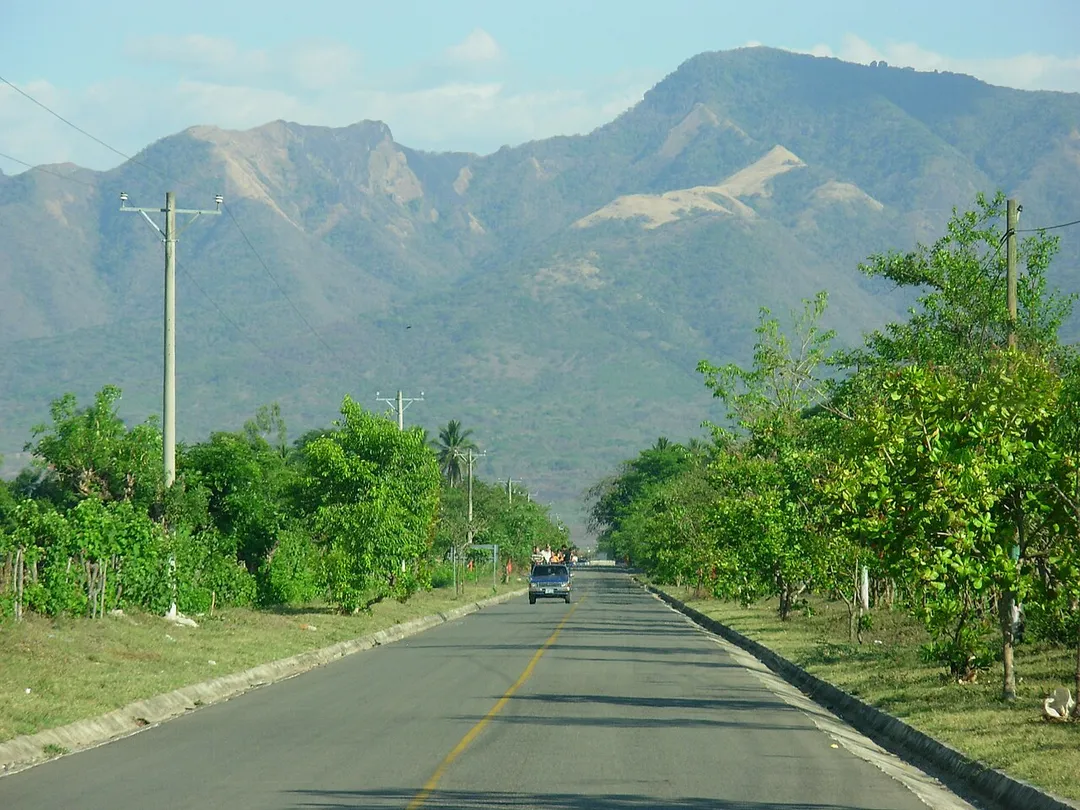 Camino El Paisnal-Aguilares
