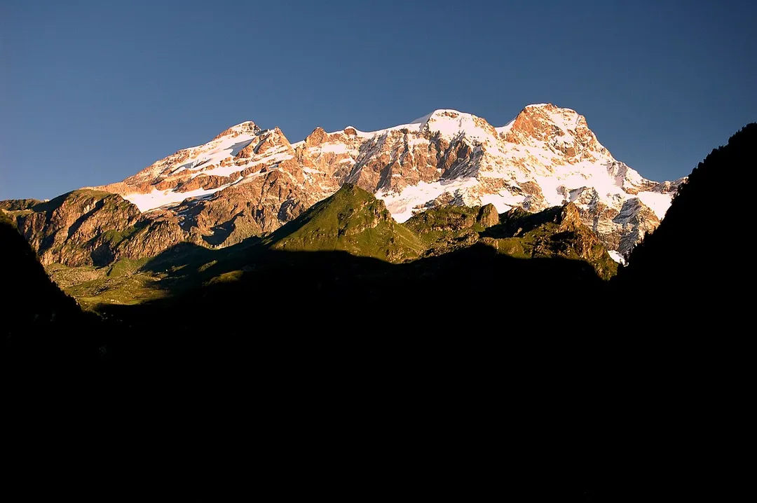 Il gruppo del Monte Rosa poco prima di Alagna